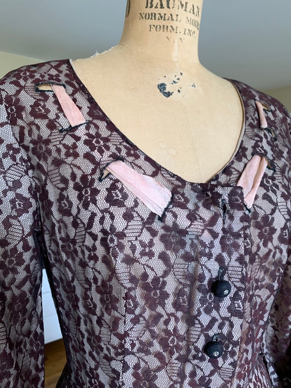 1950’s Brown Lace Dress w Ribbon Detail