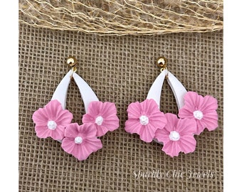 Pink Flower Teardrop Earrings, flower earrings, pink earrings, spring jewelry, cherry blossoms earrings, fashion earrings, gift for her