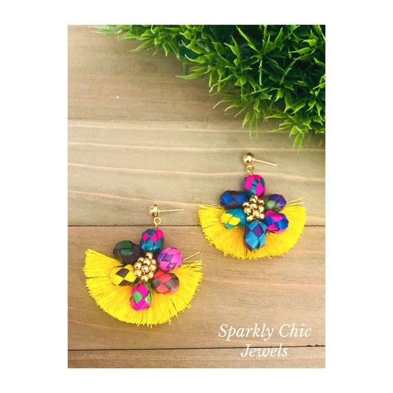 Yellow Tassel Earrings, arete de palma, fan tassel earrings, colorful tassel earrings, fashion earrings, gift for her