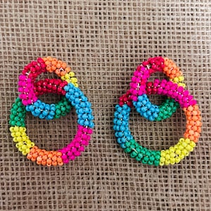 Neon Chain Link Earrings, neon earrings, seed bead earrings, dangle earrings, fashion earrings, gift for her, neon jewelry, circle earrings