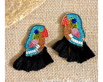 Black Parrot Earring, rhinestone Earrings, bird Earrings, Sparkly earrings, macaw earrings, gift for her, parrot earrings