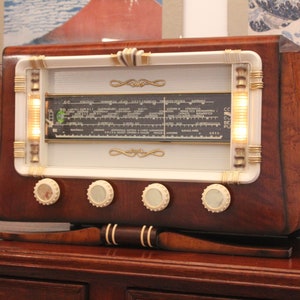 ANTICA RADIO Delmas Tuberadio TSF Restored French Vintage Am Radio Art Decò. Bluetooth 5.0 receiver installed: Ready to play!