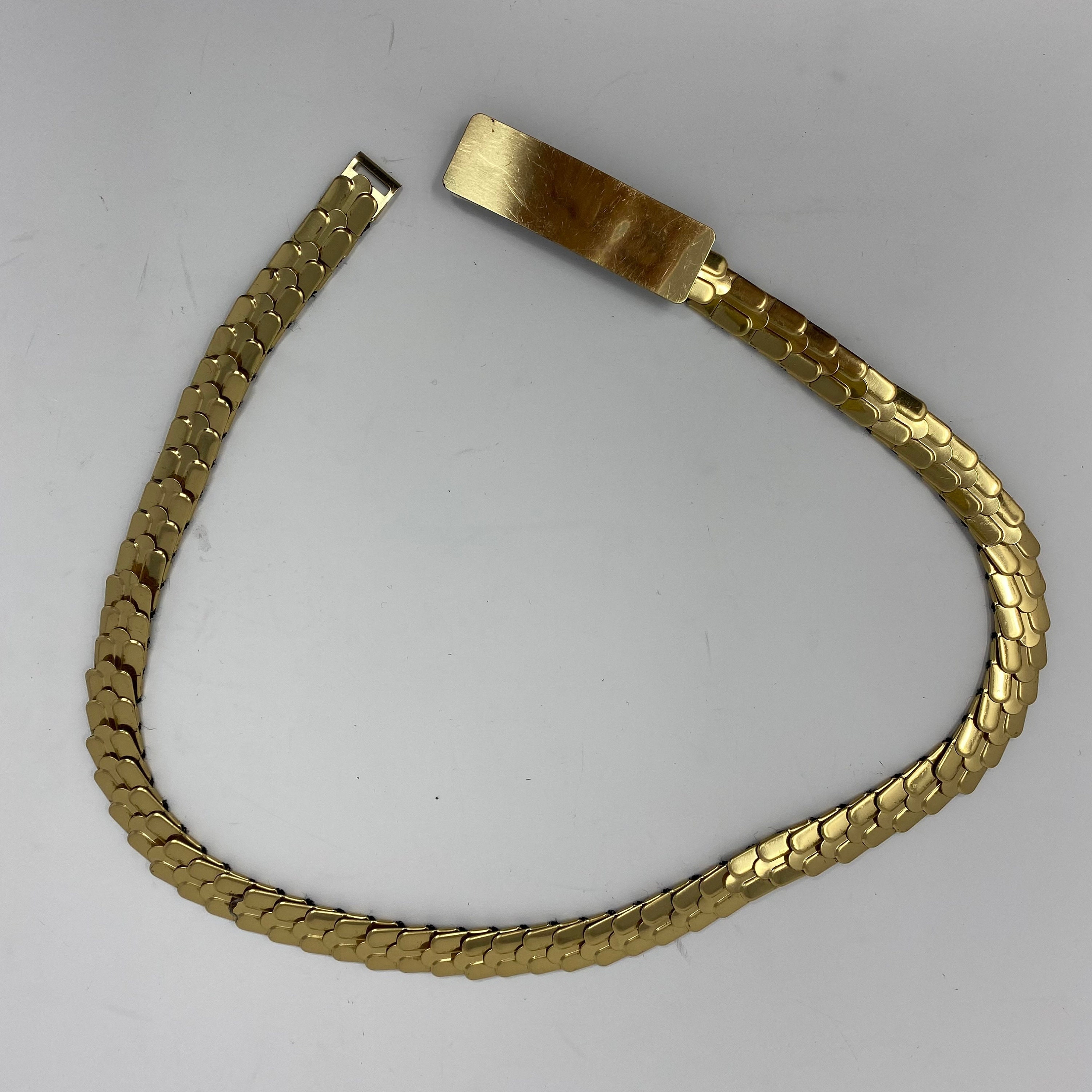 vintage unbranded metal scalloped stretch skinny belt Unbranded Gold Metal Scalloped Stretch Skinny Belt 30 main image 4