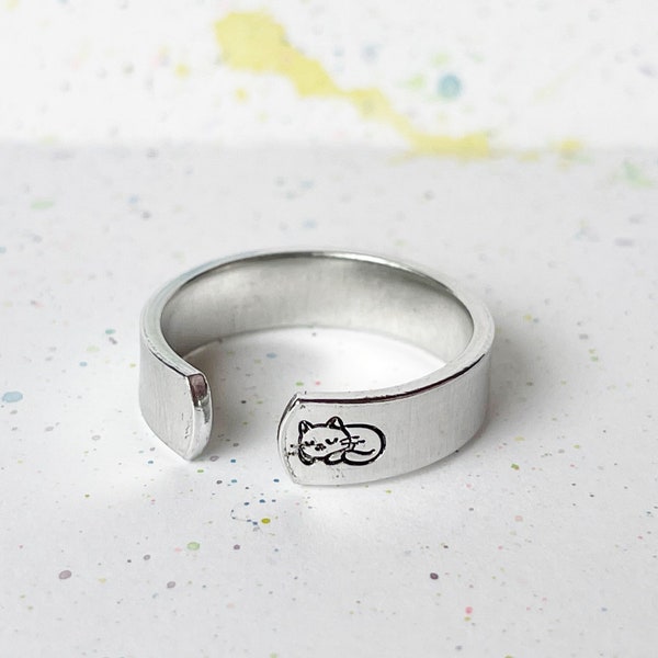 Sleepy Kitty Ring, Cute Cat Jewelry, Adjustable Aluminum Metal Stamped Hand Stamped Ring,  Gift for Cat Mom, Kawaii Cat, Adorable Kittehs