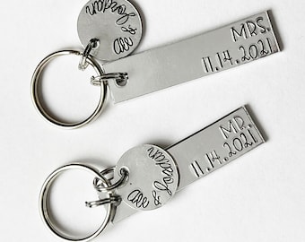 Couples keychain, metal stamped key chain, name keychain, wedding gift, anniversary gift, date key chain, hand stamped keychain, couple gift