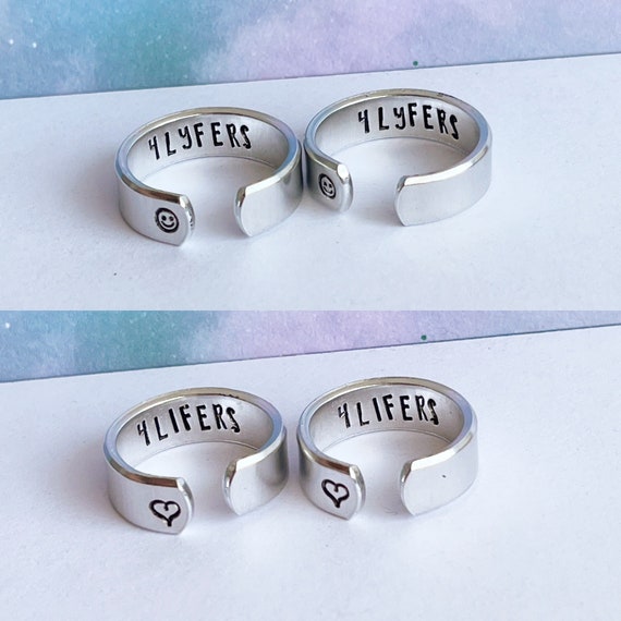 4lifers Adjustable Metal Stamped Ring Set Gift for Best Friends