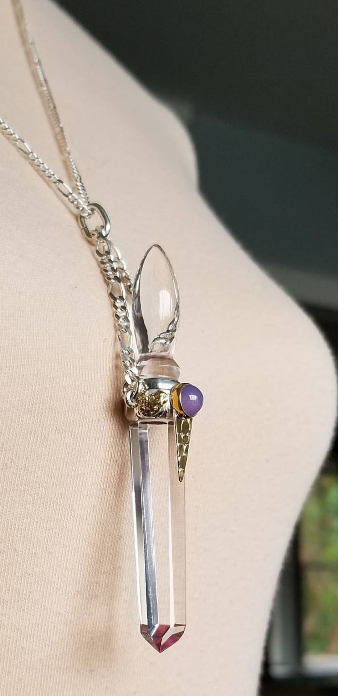 クリスタルワンドペンダント、クォーツ、ホリーブルー、ライトセーバー