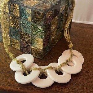 Napier Spectator Collection Necklace: Vintage Resin Disk Collar