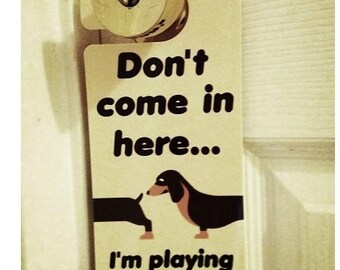 Dachshund Door Hanger Sign (Do Not Disturb)