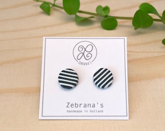 Round stud earrings (black white earrings studs, matte stud earrings, polymer clay earring, striped stud earrings, black matte studs)