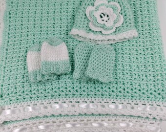 Soft Green Newborn Blanket with Hat and Mittens - Handmade Baby Set