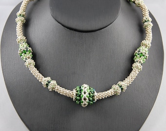 MALIK        Pattern Necklace