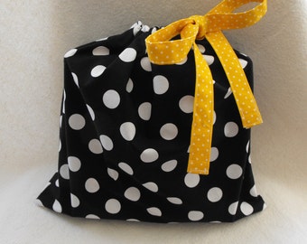 All Occasion Reusable cloth gift bag, zero waste packaging, fabric drawstring bag, Eco-friendly, polka dots, easy packaging, hand sewn bag