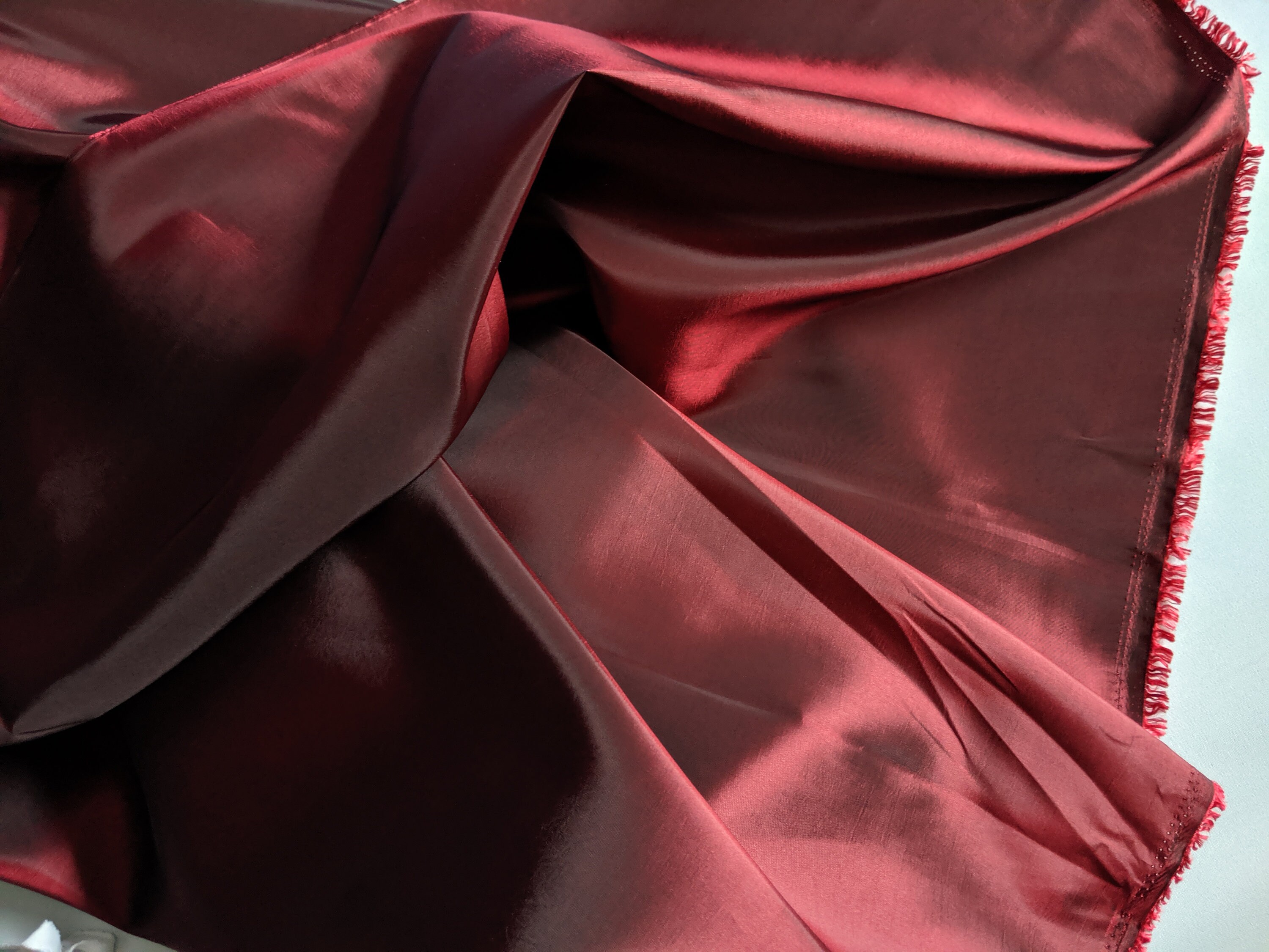 EB-9051 BURGUNDY TAFFETA main image 0