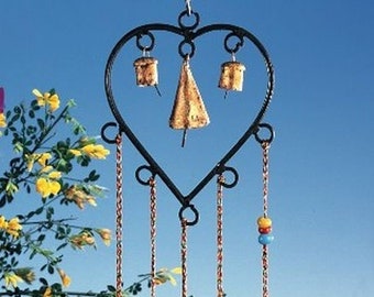 Iron heart with 8 bells and beads wind chimes