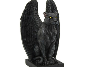 jaguar Gargoyle griffin  collectible, inside/outside statue yard art gothic,mideivel,