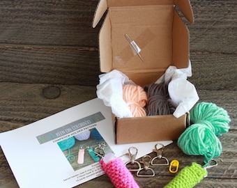 Crochet Kit, Crochet Chapstick Holder, Lip Balm Holder, Crochet Kit with Yarn, Crochet Kit Beginner, Cochet Pattern, Pattern with Supplies