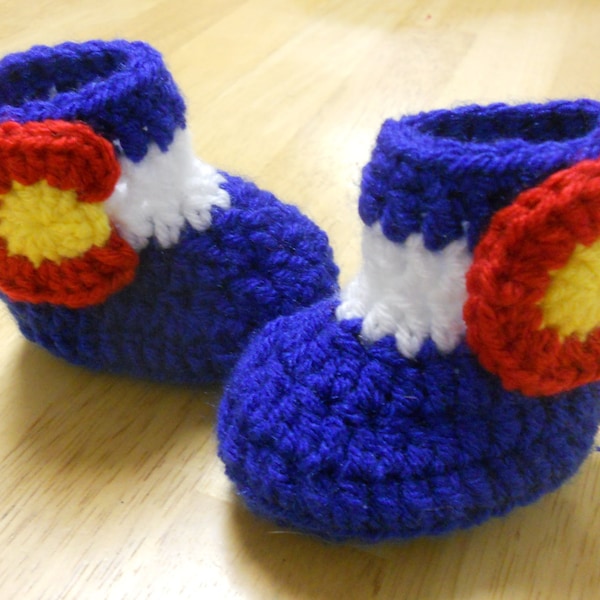 Crochet Colorado Baby Booties | Colorado Baby | Colorado Baby Gift | Baby Booties | Baby Shower Gift | Colorado Flag | Colorado Gift