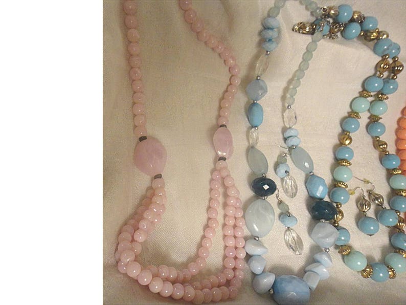 Lot of 5 Vintage Pastel Beaded Necklaces 1724 2 With Matching Pierced Earrings ~ Pink Blue Orange Coral