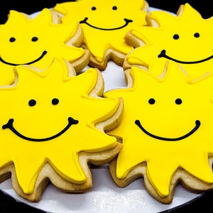 Smiley Sun Cookies (1 dozen)