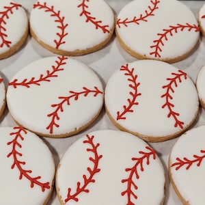 Baseball / Softball Cookies (1 dozen)