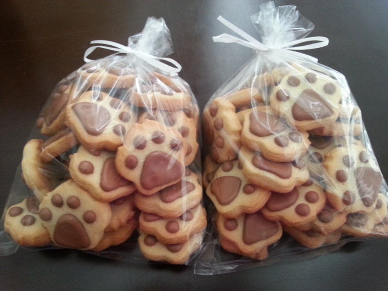 Mini Paw Print Cookies 4 dozen image 1