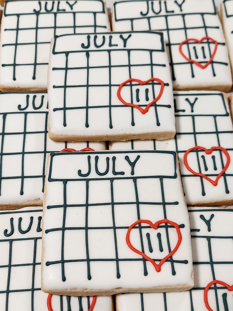 Calendar / Save the Date Cookies 1 dozen image 2