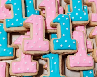 Mini Number / Letter Cookies - Polka Dots (2 dozen)