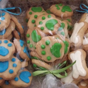 Mini Paw Print Cookies 4 dozen image 6