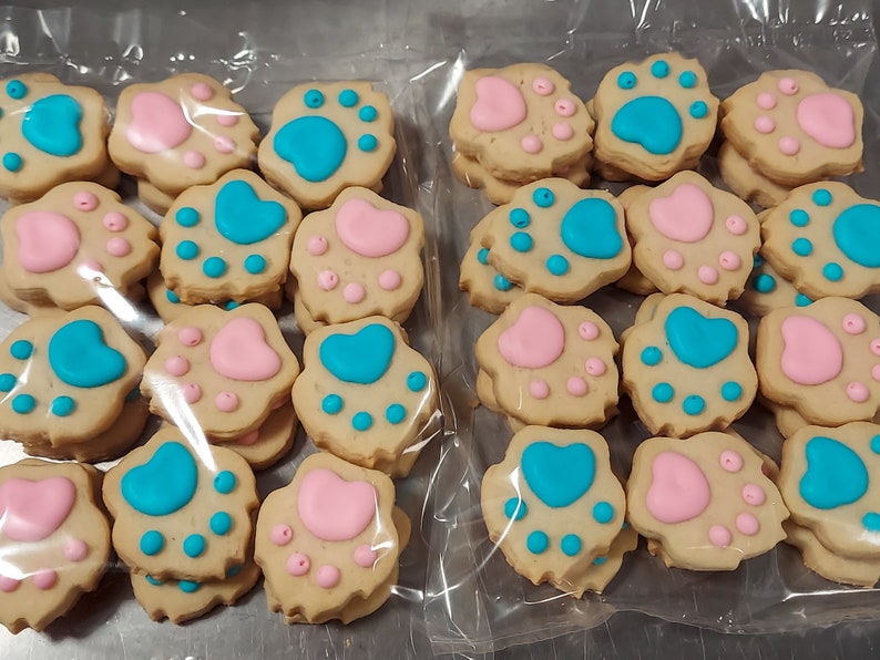 Mini Paw Print Cookies 4 dozen image 2