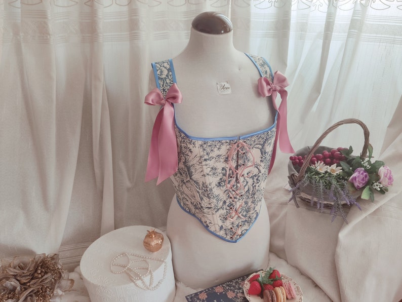 Corset Stays Renaissance bodice, Cottagecore style floral print fabric, Fairy Fair Wench regency image 3