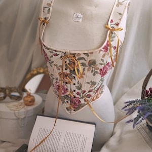 Corset Stays Renaissance bodice, Cottagecore style floral print fabric, Fairy Fair Wench regency image 8