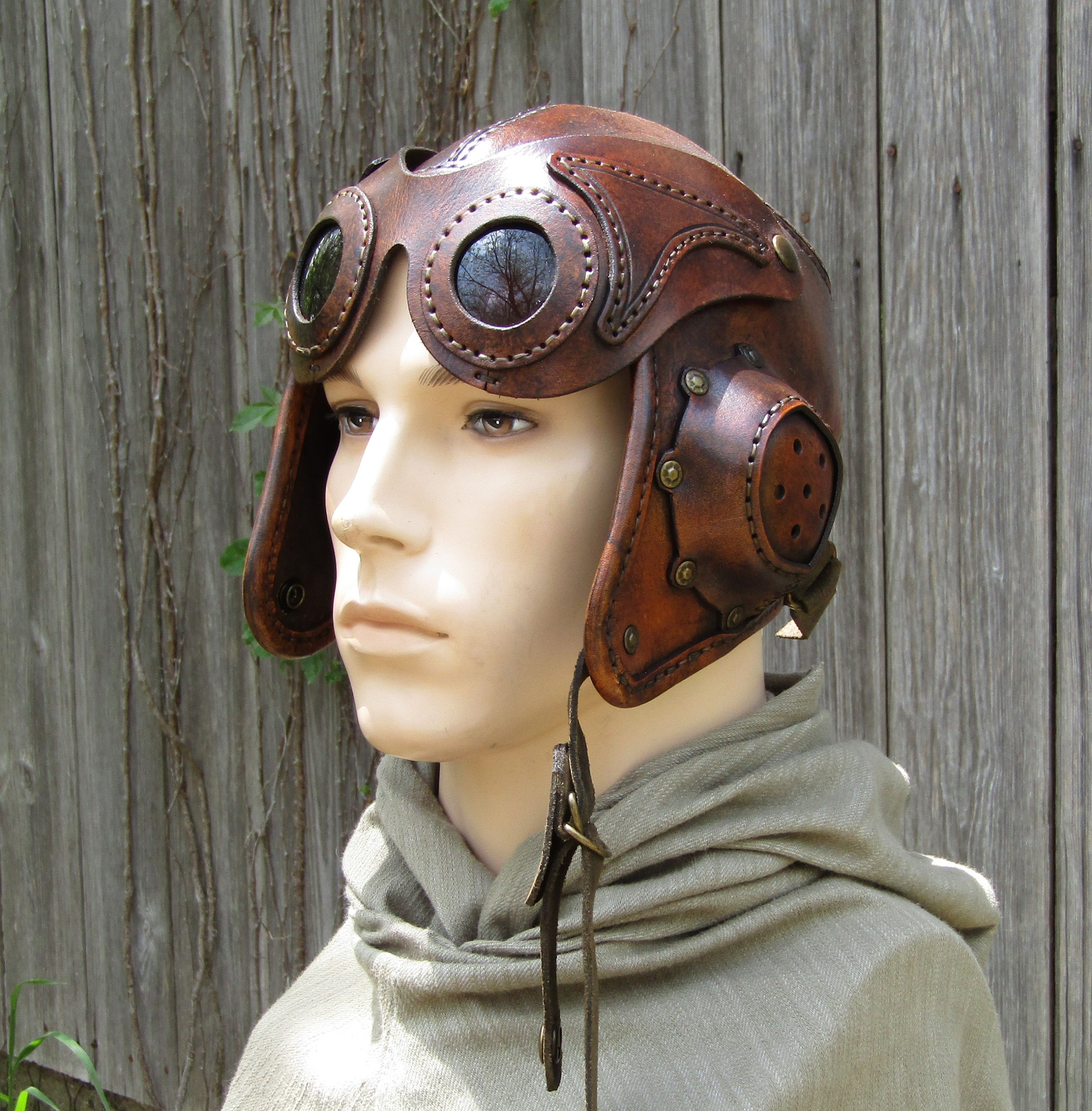 Leather Aviator Helmet With Goggles WWI 