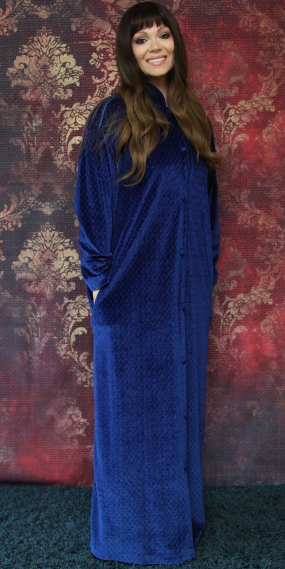 Mid Century Full Length Bathrobe in Royal Blue by… - image 3