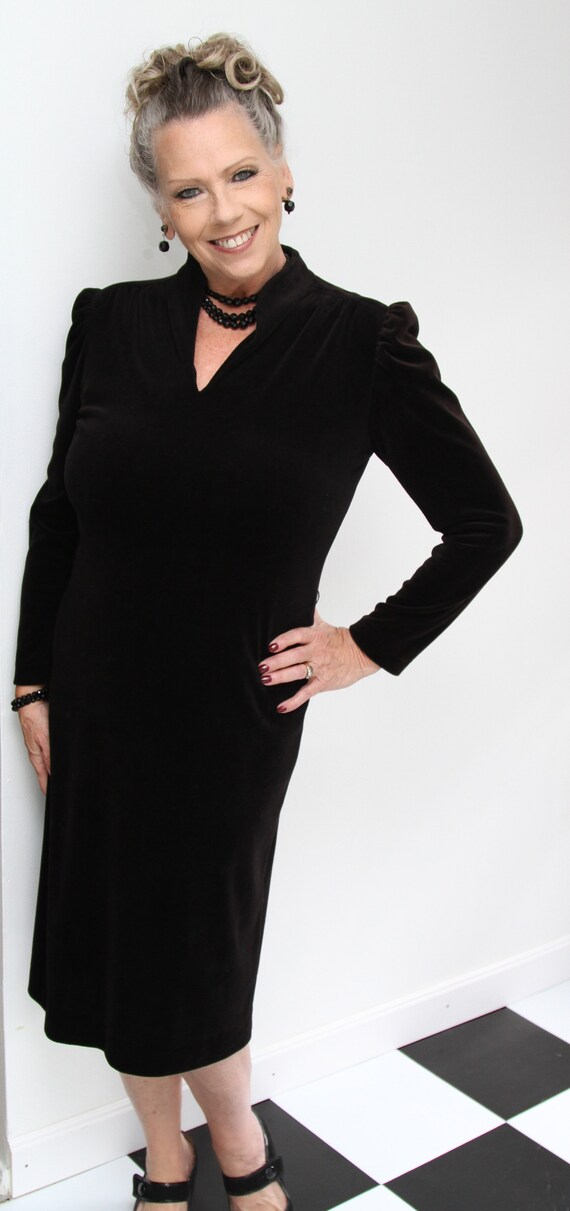 Vintage R & K Originals Stretchy Velvet Black Dres