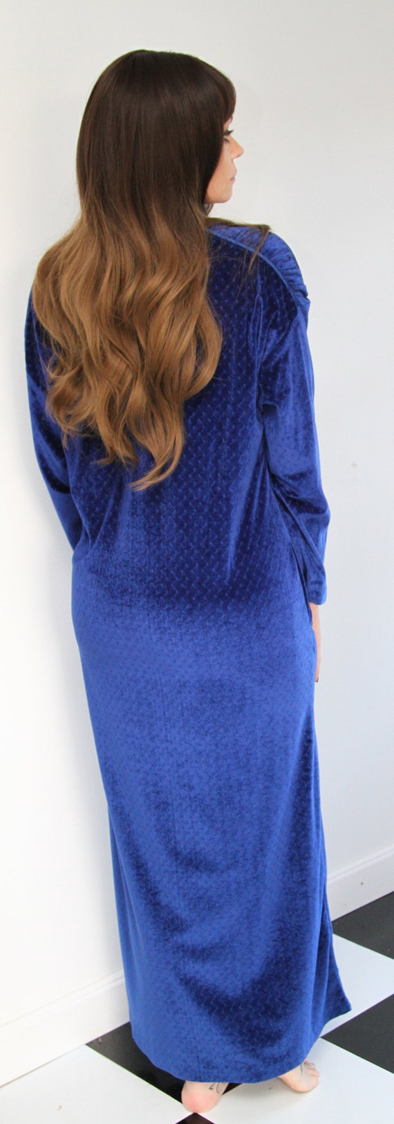 Mid Century Full Length Bathrobe in Royal Blue by… - image 6