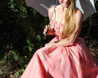 1960's Strapless Vintage Belle of the Ball Gown in Peach Roses Chiffon with Ruffles and Fully Lined - A Fabulous Fairy Princess  Dress