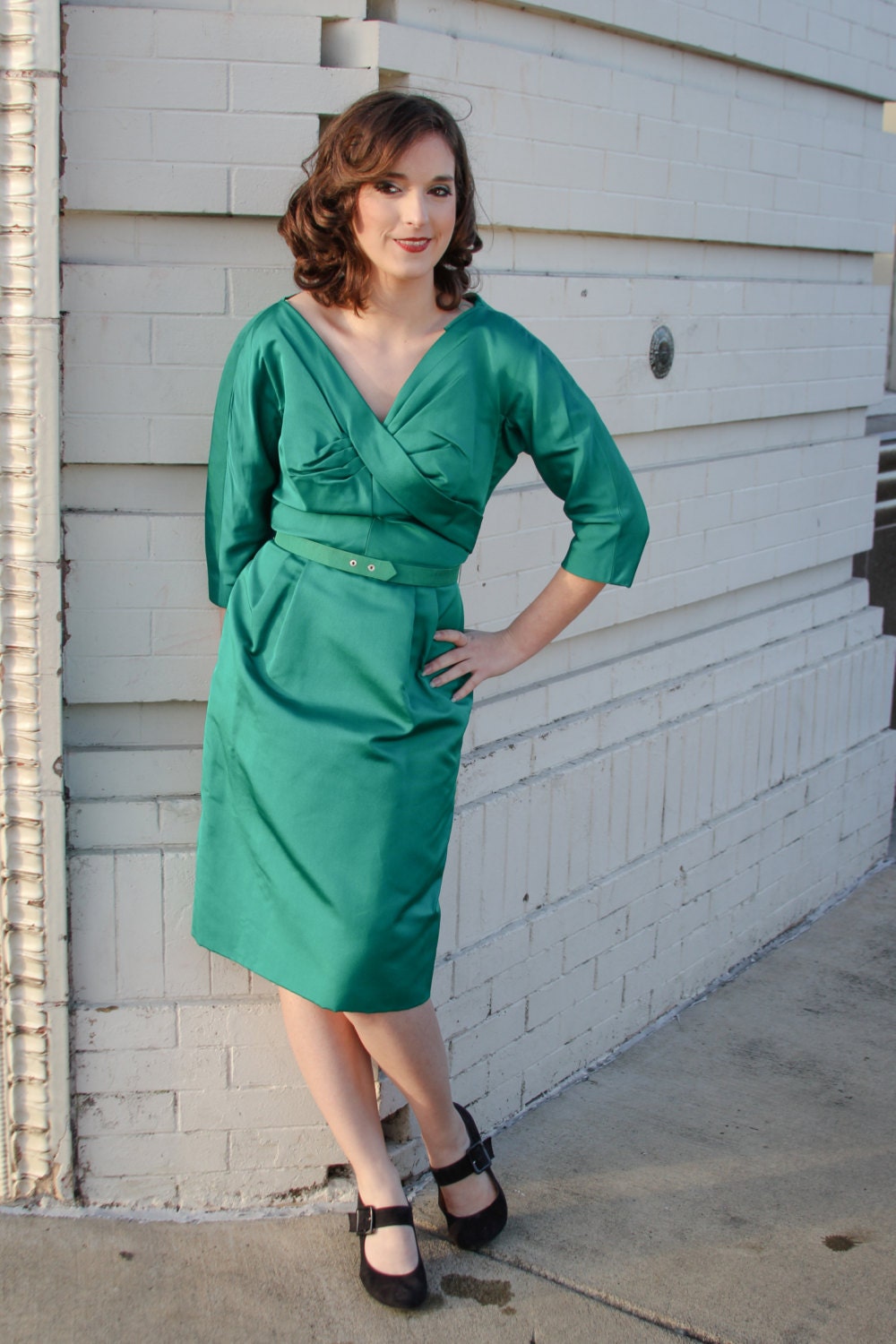 1950's Emerald Green Cocktail Party Wiggle Dress in Size Small - Etsy