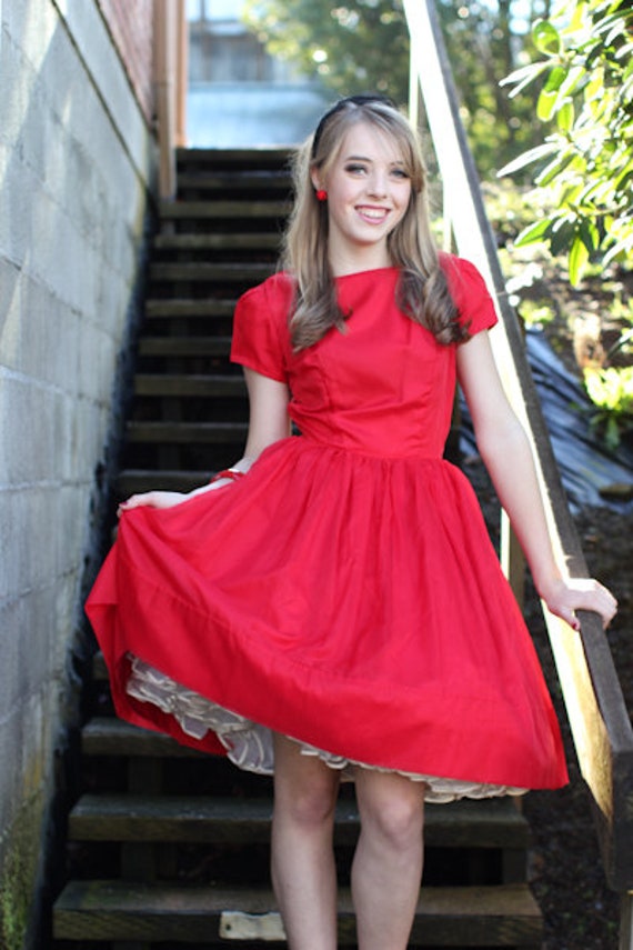 red chiffon cocktail dress