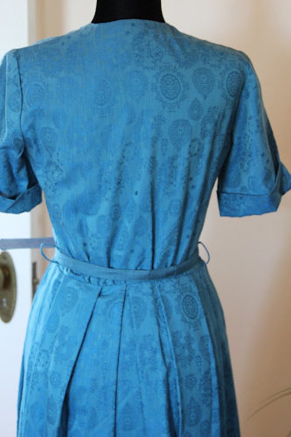 50's Vintage Coquette Shirt Waist Day Dress in te… - image 6