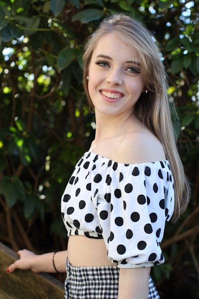 Black and white cheap polka dot crop top