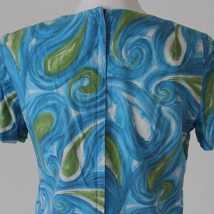 1960's Cotton Day Dress or Shift Dress in Paisley Print image 9