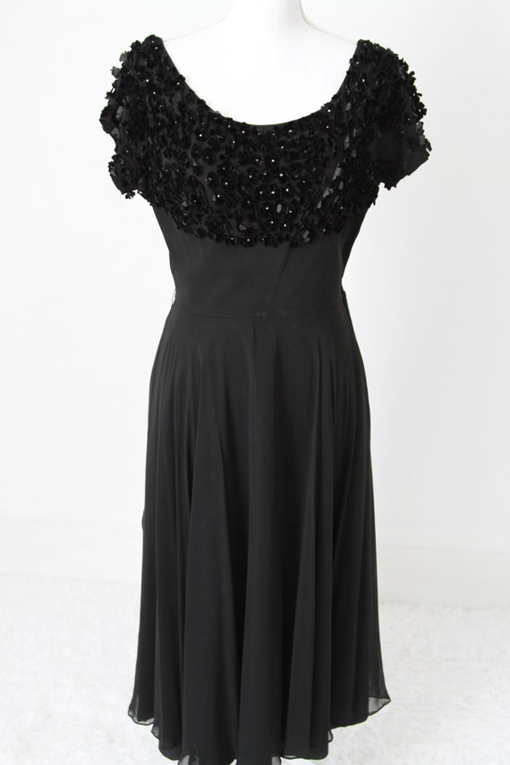 1940s Vintage Fancy Cocktail Dress in Black Embel… - image 6