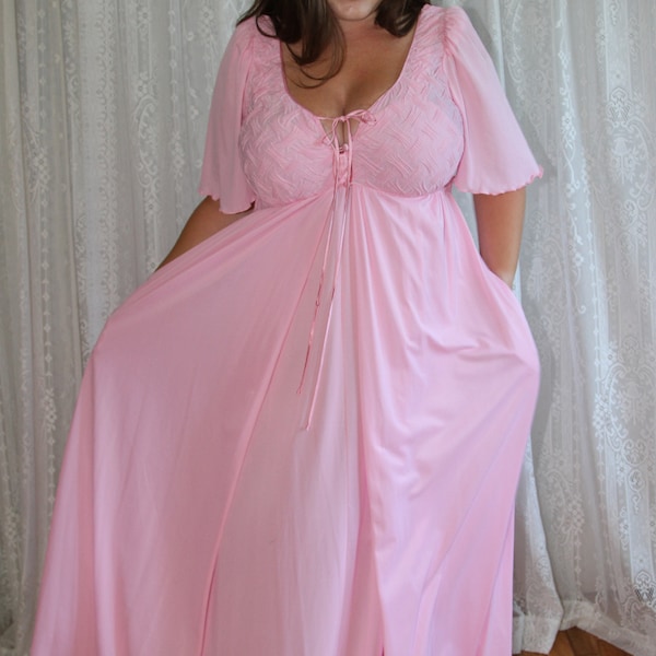 Vintage Lucie Ann Peignoir Set, Nightgown and Robe