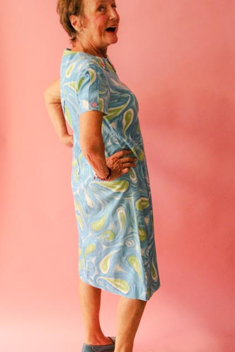 1960's Cotton Day Dress or Shift Dress in Paisley Print image 3