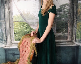 1940's Velveteen Long Green Formal Evening Gown - Bombshell Holiday Gown