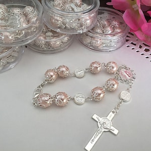 30 baptism favors Bracelets/ light pink communion favors/ recuerdos para bautizo / finger rosaries/ christening favors / communion favors