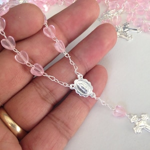 30 tiny pink hearts/ baptism favors/ minirosaries/ baptism favor / christening favors