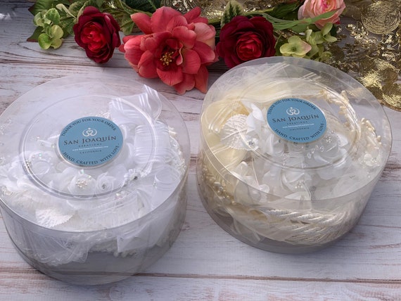 Lazo Matrimonio Tradizionale Fatto A Mano - Bianco E Oro Con Rose In Cera, 137cm - 2