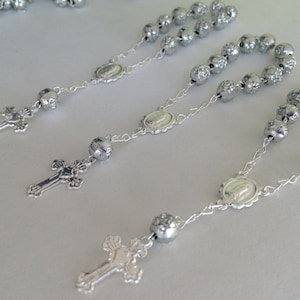 36 Pcs Recuerditos decenario baptism  favors decades/ mini rosary / silver  plated. Christening favors/recuerdos de Bautizo